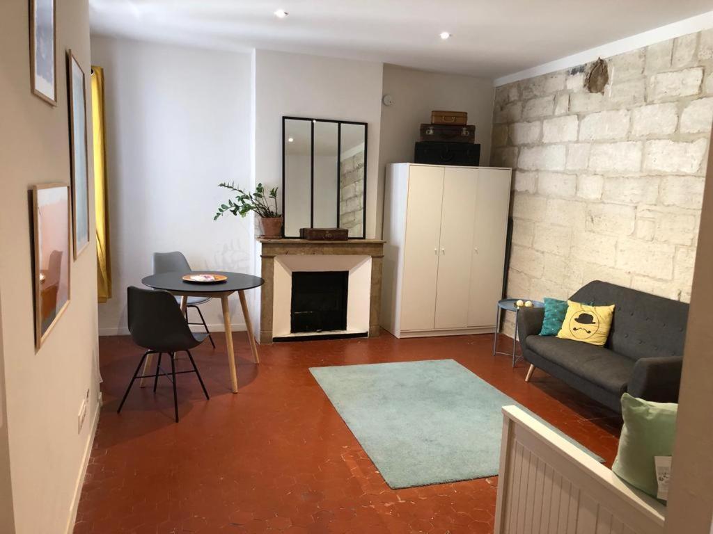La Maison Des Nomades Netflix Disney Prime Video Apartment Avignon Exterior photo
